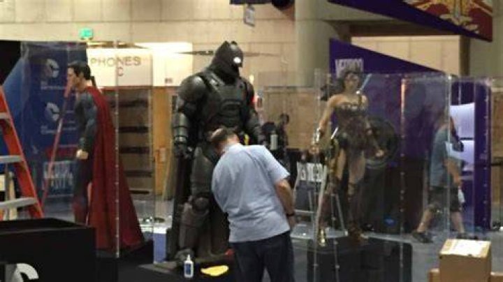 
Armored Ben Affleck Batman Suit Coming To Comic Con 2015
