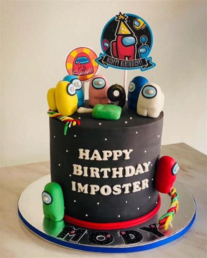 Best Among Us birthday cake ideas