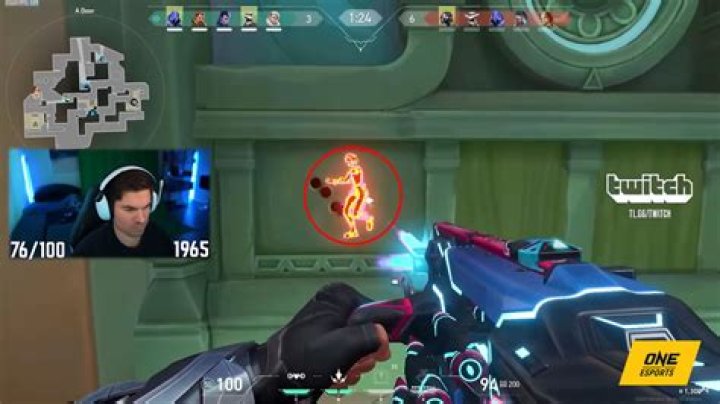 Fortnite Back Against the Wall Glitch | Why Won’t My Gun Shoot?