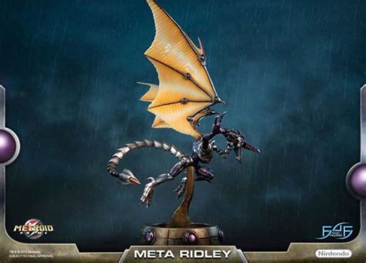 Metroid Prime Meta Ridley statue