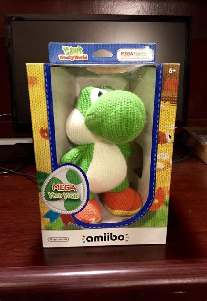Nintendo Announces Mega Yarn Yoshi Amiibo