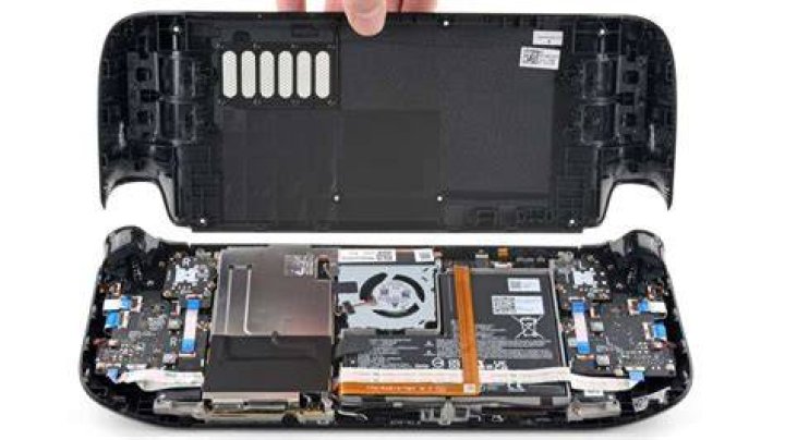 Steam Deck Repair Centers Now Open, Will Do Battery Replacements