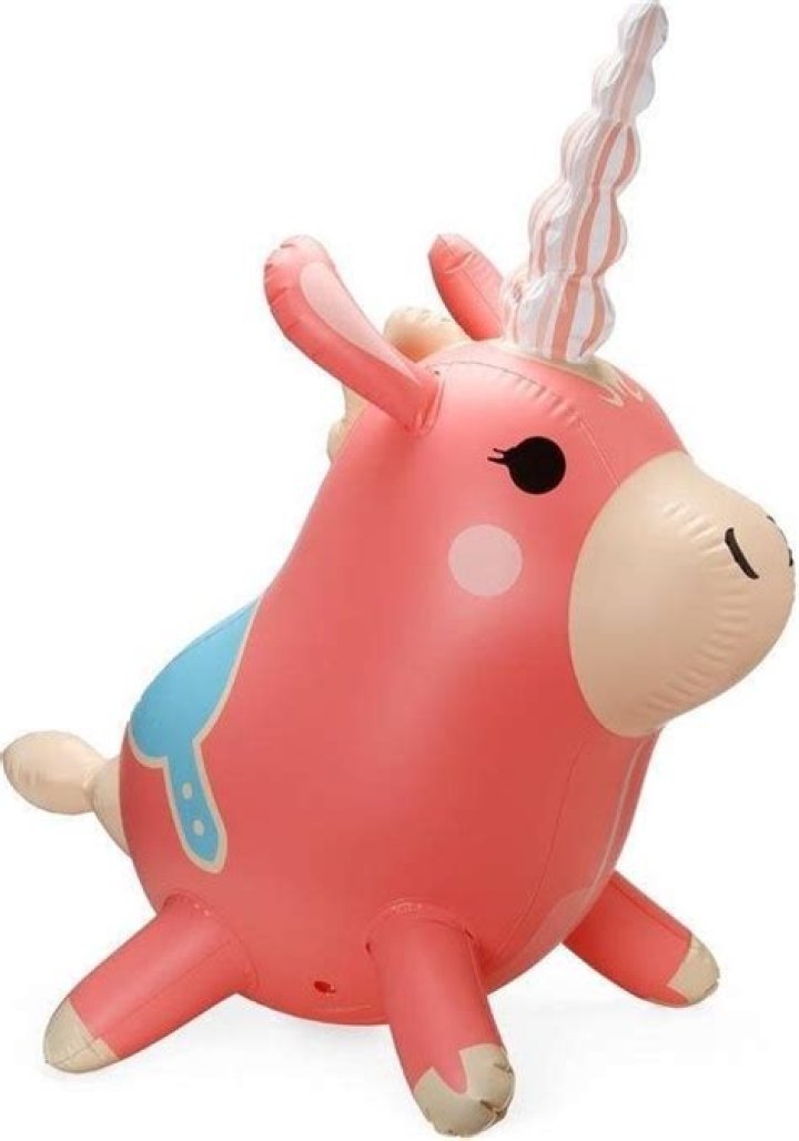Team Fortress 2 Inflatable Balloonicorn