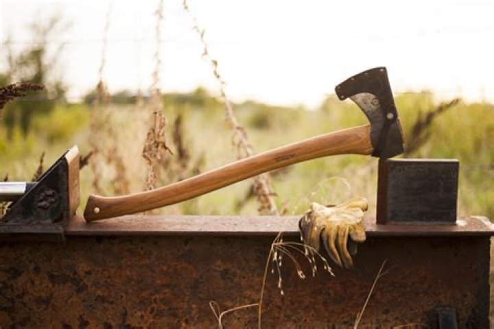 The Best Axes - GameRevolution